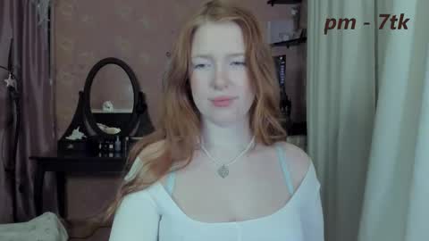 Snapshot of jane_and_star chatting on February 2025 08:44:02 PM Star online show from February 2025 08:44:02 PM