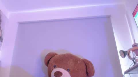 Jane online show from October 2025 04:48:01 PM