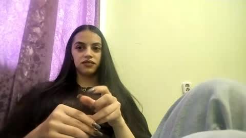 Snapshot of janelaper chatting on May 2026 10:56:01 AM Anna online show from May 2026 10:56:01 AM