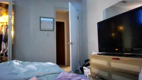 MaggieJane online show from March 2026 06:19:01 AM