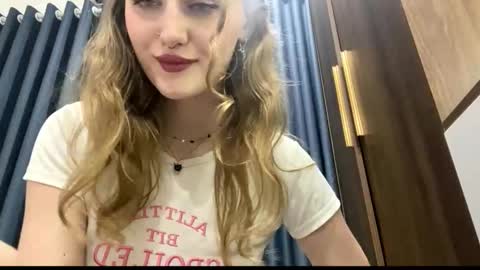 Snapshot of janesspace chatting on March 2026 03:16:01 PM Janie online show from March 2026 03:16:01 PM