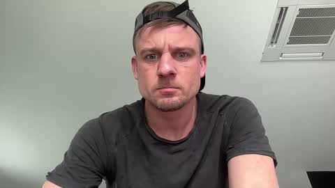 Snapshot of janettarobin chatting on February 2026 11:46:02 AM RoJan online show from February 2026 11:46:02 AM