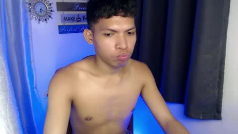 janlloyd04 online show from October 2025 08:16:02 AM