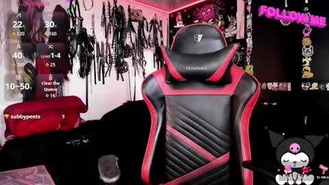 Snapshot of janna_ink chatting on September 2025 09:25:02 PM online show from September 2025 09:25:02 PM