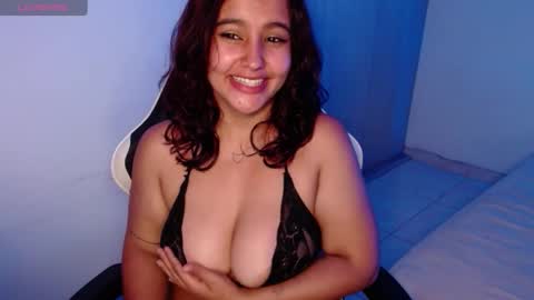 Janne  online show from November 2025 08:47:02 AM