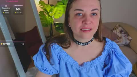 Snapshot of janne_fisher chatting on April 2026 09:08:01 PM Janne online show from April 2026 09:08:01 PM