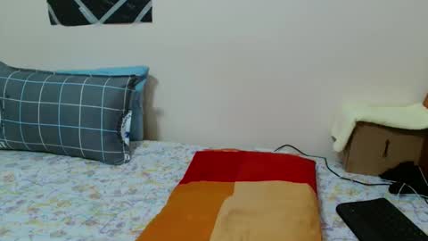 Snapshot of jannie_e chatting on November 2025 06:30:02 PM Jannie online show from November 2025 06:30:02 PM