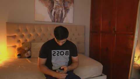 janomar01 online show from February 2026 06:31:01 PM