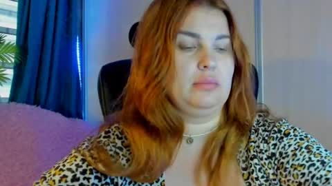 Snapshot of jansylines chatting on July 2026 04:42:02 PM JansyLines online show from July 2026 04:42:02 PM