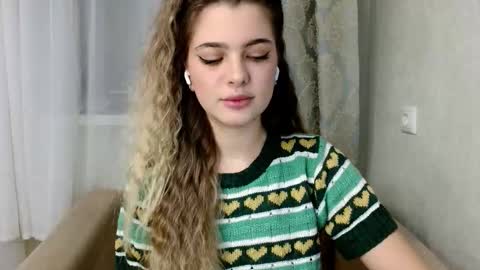 Snapshot of jantientimmer chatting on November 2025 08:31:01 PM jantientimmer online show from November 2025 08:31:01 PM