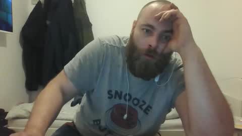 Snapshot of januszcygan chatting on December 2025 01:56:02 AM januszcygan online show from December 2025 01:56:02 AM