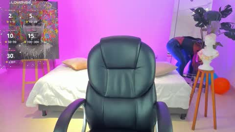 Snapshot of jany__love chatting on November 2025 10:47:01 AM JANY online show from November 2025 10:47:01 AM