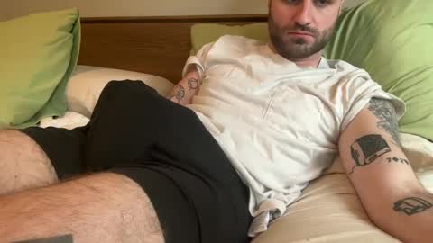 Snapshot of japandroidd chatting on September 2025 11:28:02 PM japandroidd online show from September 2025 11:28:02 PM