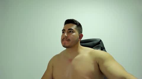 Snapshot of jarekstone99 chatting on September 2025 06:59:02 AM Jarek Stone online show from September 2025 06:59:02 AM