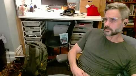 Snapshot of jareth_returns chatting on November 2025 02:22:01 AM jareth_returns online show from November 2025 02:22:01 AM