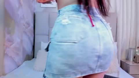 Snapshot of jaslyn__smith chatting on November 2025 04:40:01 PM Jaslyn online show from November 2025 04:40:01 PM