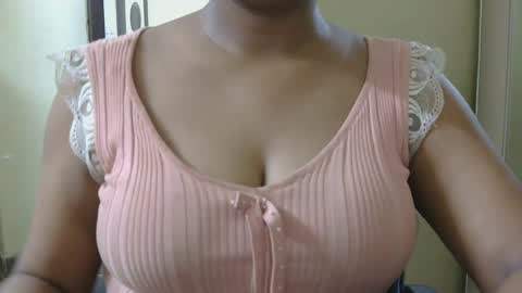 Snapshot of jasmeen_love143 chatting on June 2026 07:25:01 AM jasmeen online show from June 2026 07:25:01 AM
