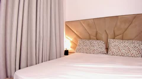 jasmin_melons online show from November 2025 02:56:02 AM