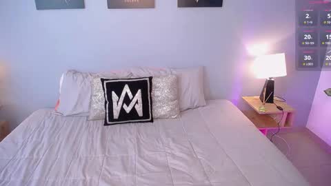 Instagram jasminecampbell1  online show from February 2025 08:38:02 PM