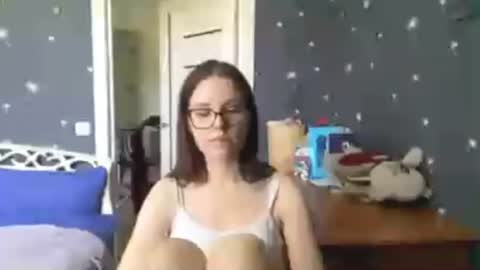 Snapshot of jasmineloadholt chatting on July 2026 10:39:01 AM Lily 3 online show from July 2026 10:39:01 AM