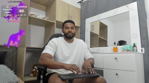 Snapshot of jason_fenix chatting on November 2025 08:19:02 PM Jason online show from November 2025 08:19:02 PM