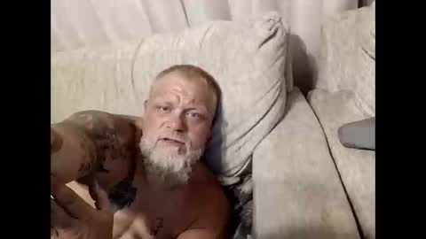 Snapshot of jasongriffey42 chatting on October 2025 09:10:01 AM jasongriffey42 online show from October 2025 09:10:01 AM