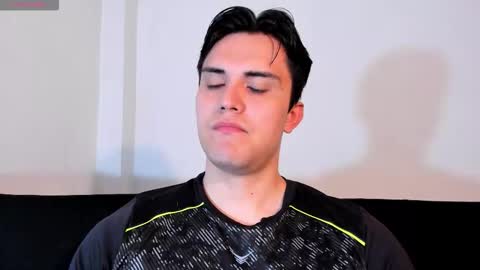 Jason online show from December 2025 03:17:01 PM