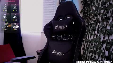 JKing  online show from November 2025 12:08:02 PM