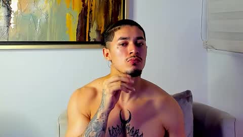 Lil Dark online show from November 2025 03:39:01 AM