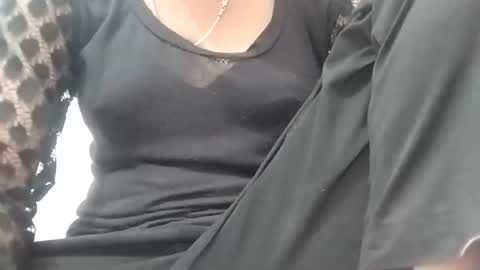 Snapshot of jasspreettt chatting on March 2025 08:30:02 AM jasspreettt online show from March 2025 08:30:02 AM