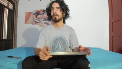Snapshot of jave_rave chatting on May 2026 12:13:02 PM jave_rave online show from May 2026 12:13:02 PM