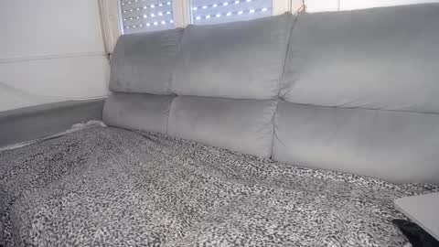 Javier  online show from January 2025 09:36:01 PM