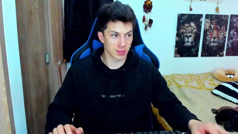 Snapshot of javiersexymann chatting on January 2025 06:27:01 PM Javier online show from January 2025 06:27:01 PM