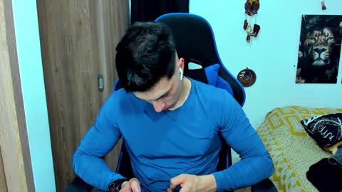 Snapshot of javiersexymann chatting on January 2025 02:25:02 AM Javier online show from January 2025 02:25:02 AM