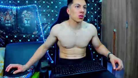 Snapshot of javiersexymann chatting on September 2025 01:20:02 AM Javier online show from September 2025 01:20:02 AM