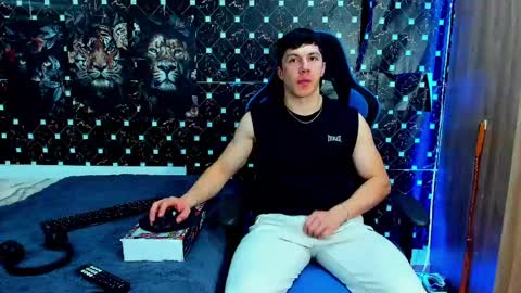 Javier online show from May 2026 05:04:02 AM