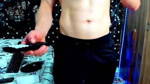 Javier online show from July 2026 05:00:01 AM