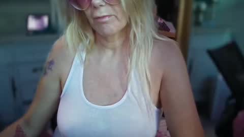 JAV online show from April 2026 01:03:01 AM