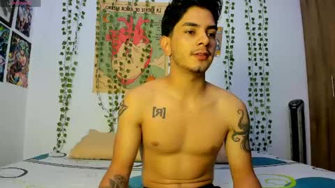 Snapshot of jaxjinx_ chatting on April 2026 12:38:01 AM Jax and Jinx online show from April 2026 12:38:01 AM
