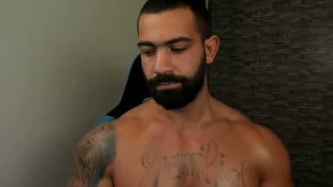 JaxonHunk online show from June 2026 02:03:01 AM