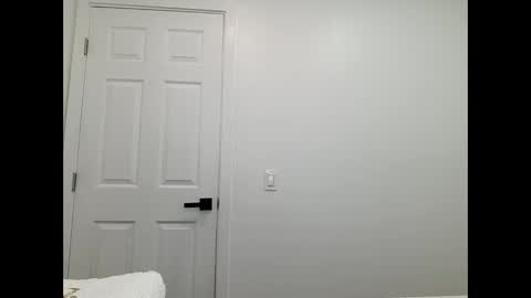 j2solid online show from November 2025 05:56:02 PM