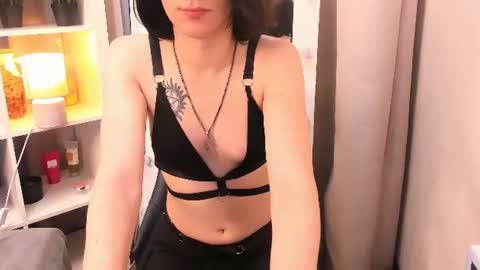 Snapshot of jay_creww chatting on July 2026 04:39:33 PM Regina online show from July 2026 04:39:33 PM