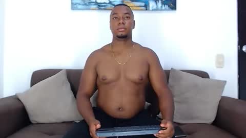 Snapshot of jay_smit chatting on December 2024 08:19:02 AM jay smit online show from December 2024 08:19:02 AM