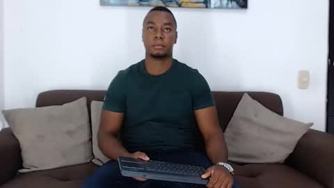 Snapshot of jay_smit chatting on January 2025 11:45:02 PM jay smit online show from January 2025 11:45:02 PM