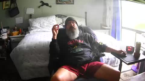 Snapshot of jaycanbefun chatting on June 2026 06:43:01 PM Grand Zaddy or Jay its casual online show from June 2026 06:43:01 PM