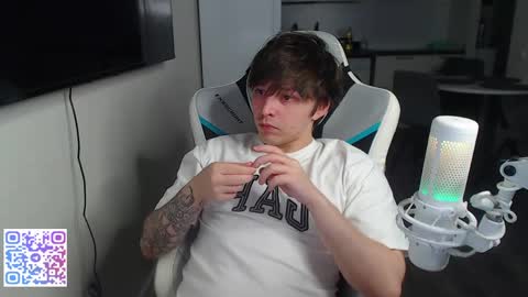 Jayce online show from May 2026 06:06:01 PM