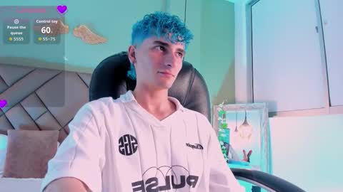 Snapshot of jaydenvillalobos chatting on September 2025 01:11:02 PM jaydenvillalobos online show from September 2025 01:11:02 PM