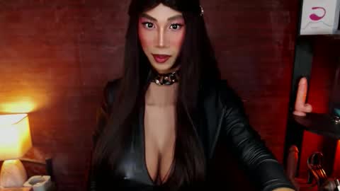 jayetan online show from November 2025 01:55:01 PM