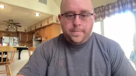 jayredneck online show from November 2025 05:00:01 PM