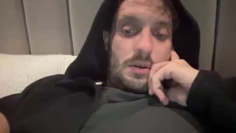 jaysmallzee123 online show from November 2025 12:15:01 PM